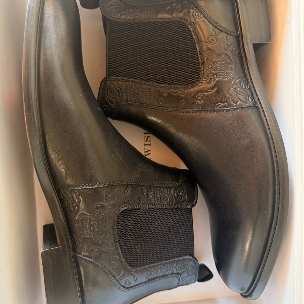 Robert Graham Breton Chelsea Boot Men’s 10 NEW with box